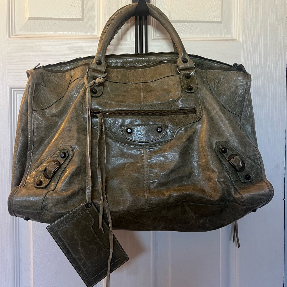 WOMEN'S LE CITY MEDIUM BAG IN ARMY GREEN